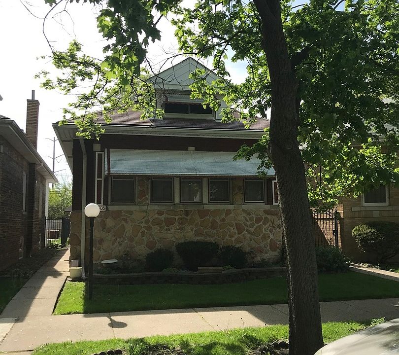 1st image of 8506 S Crandon Ave