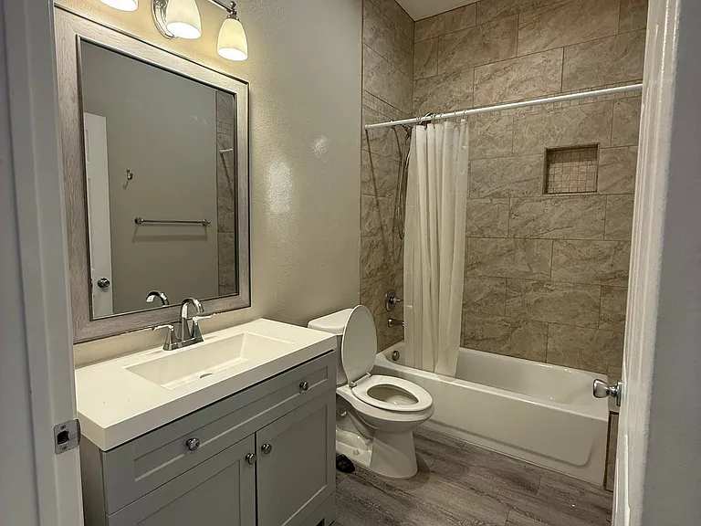524 Wood Dr — Photo 7