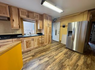 201 E Briggs Ave #A, Fairfield, IA 52556