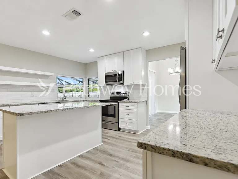 1935 Spanish Oaks Dr N — Photo 7