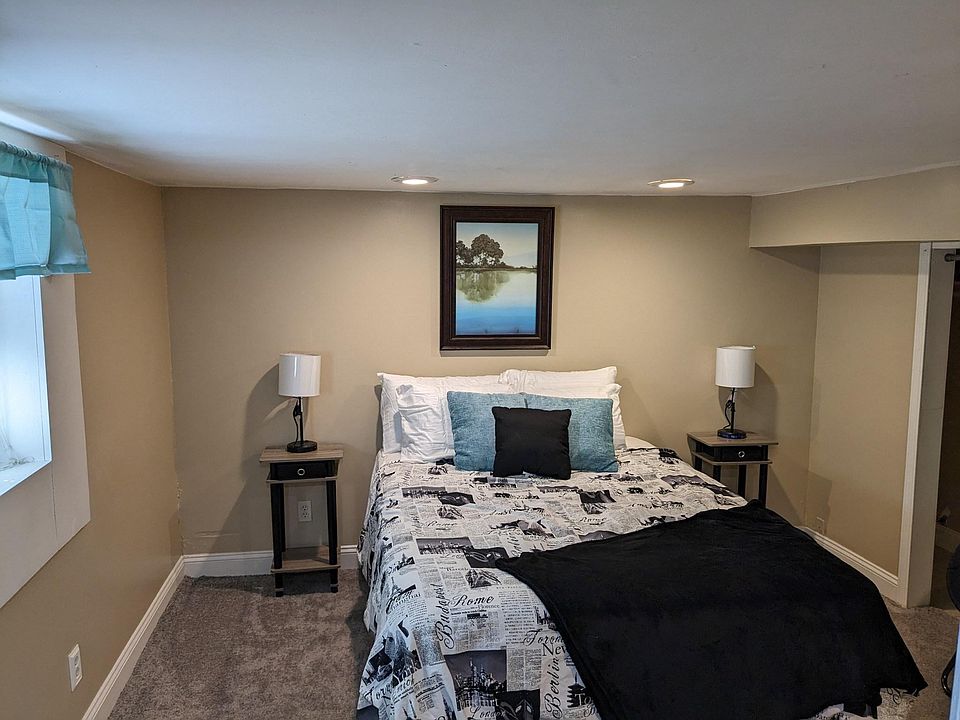 1304 Rhode Island St, Lawrence, KS 66044 Zillow