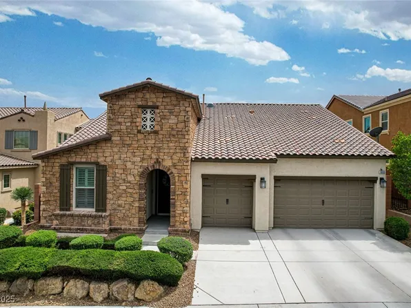 1005 Old Creek Way, North Las Vegas, NV 89084