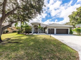 10668 NW 69th St, Parkland, FL 33076