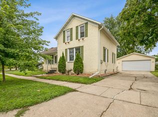 120 N Winnebago St, De Pere, WI 54115