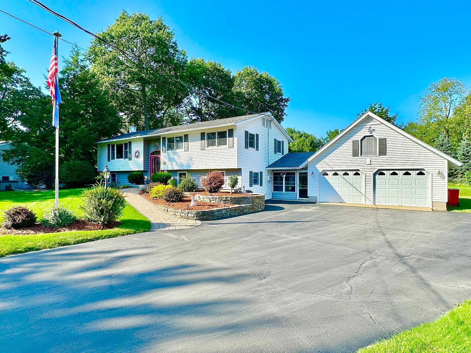 386 Shady Lane, Colchester, VT 05446 MLS 4963762 Zillow