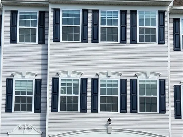 105 Ziva Dr, Greensburg, PA 15601