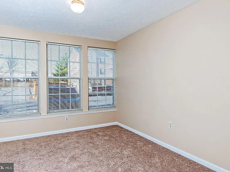 611 Himes Ave #104 — Photo 15