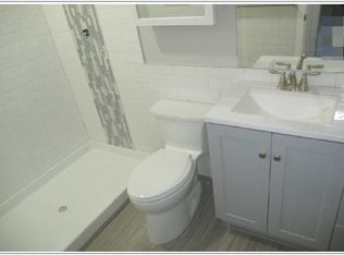 453 Walnut Dr, Edgewater, MD 21037