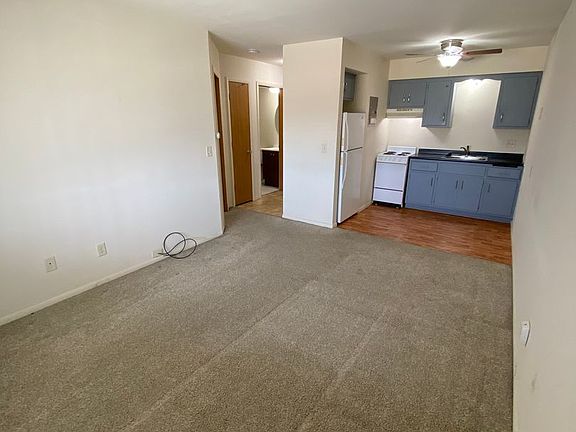 4th image of 1165 White Rock Ave #23