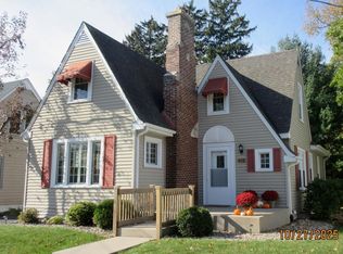 812 S Lake Park Ave, Hobart, IN 46342