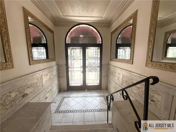 2271 John F Kennedy Blvd APT 304, Jersey City, NJ 07304