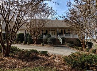 823 Jennings Rd, Statesville, NC 28625