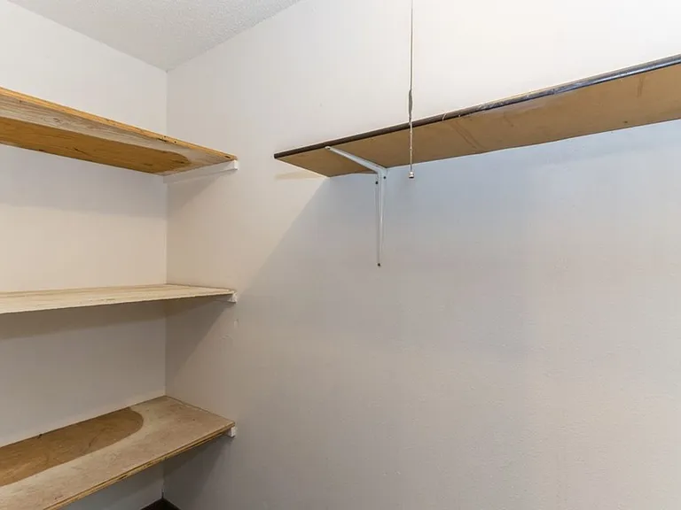 307 N Corn Street — Photo 11