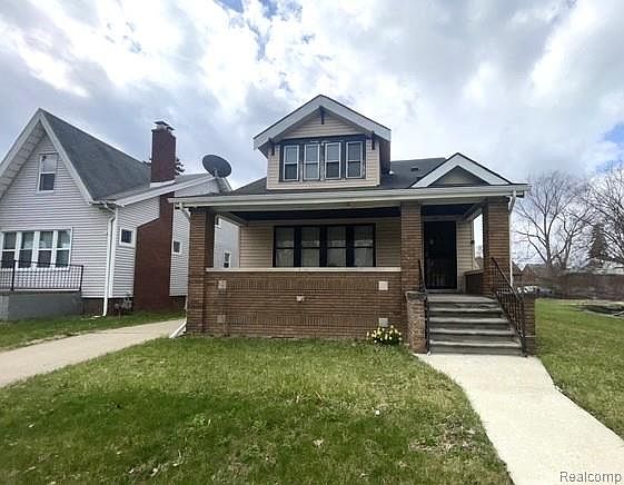 1st image of 4675 Balfour Rd