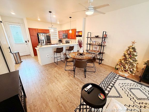 5th image of 724 Kakala St Unit 1403-1