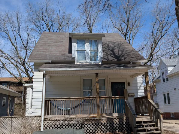 706 W High St, Urbana, IL 61801