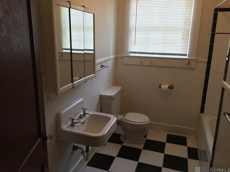 2225 Broussard St — Photo 19