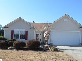 22 Crossvine Way, Simpsonville, SC 29680