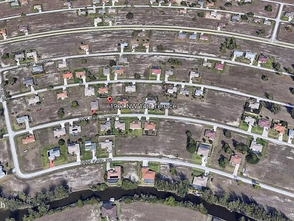 3rd image of 1901 NW 14th Ter