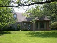 2nd image of 20 Holman Rd