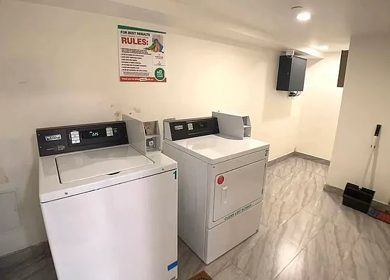 Rented by Cityside Rentals Corp | media 32