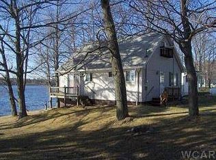 14373 Hicks Lake Dr, Evart, MI