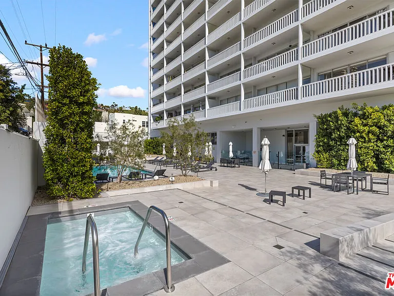 999 N Doheny Dr #611 — Photo 17