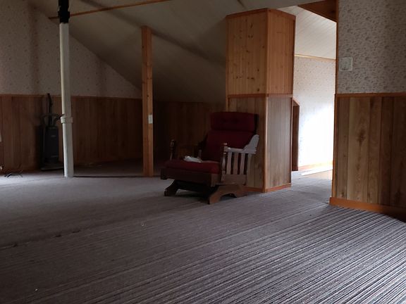 4th image of 600 E Archer Ave