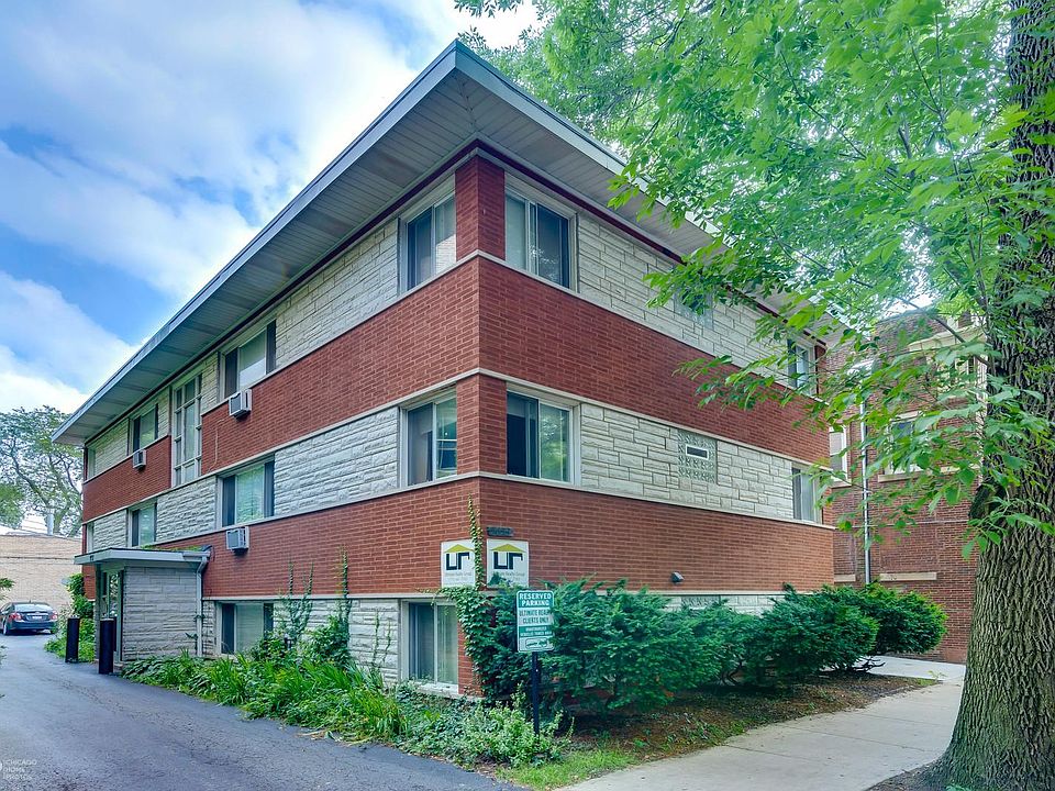1st image of 5653 S Blackstone Ave APT 2W
