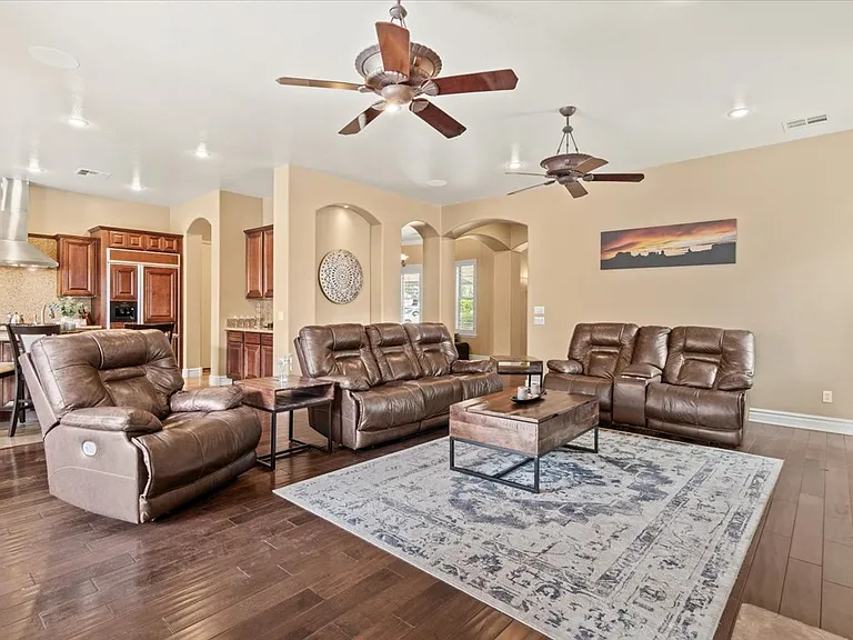 4053 E Thunderheart Ct — Photo 16