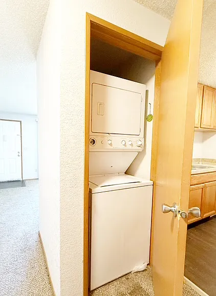2512 Crystal Springs Rd W #2 — Photo 6