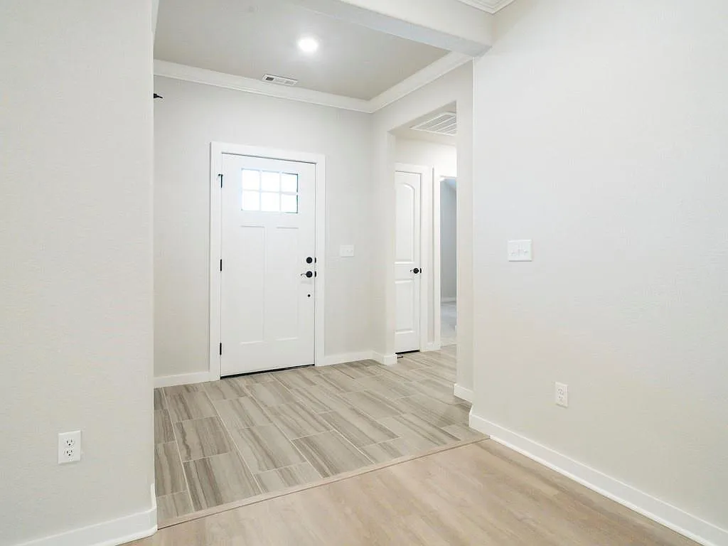 420 Coconut Lane - 1 — Photo 3