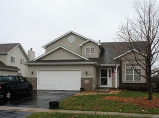 1503 Ridge Brook Dr, Joliet, IL 60431
