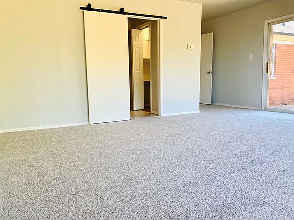 5th image of 3025 NW 69th St