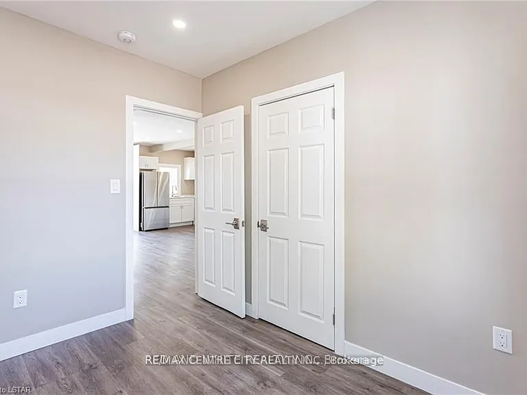 279 William St #2 — Photo 10