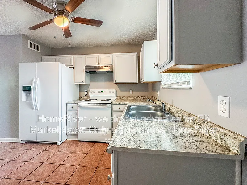5332 Westchase Ct #1