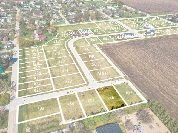 413 Farmer Dr Lot 36, Conrad, IA 50621