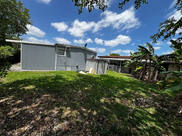 12890 SW 8th St #15, Miami, FL 33184