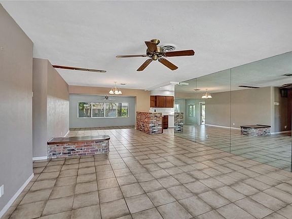 5th image of 1706 NE 28th Drive