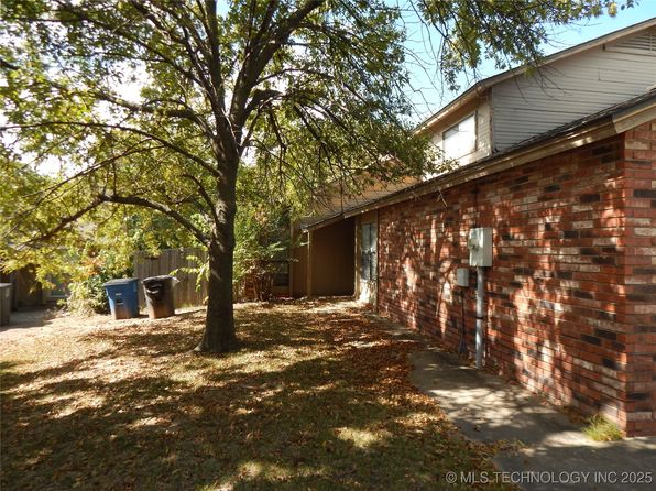 tulsa-oklahoma-440335500 picture