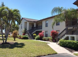 9265 Lake Park Dr APT 201, Fort Myers, FL 33919