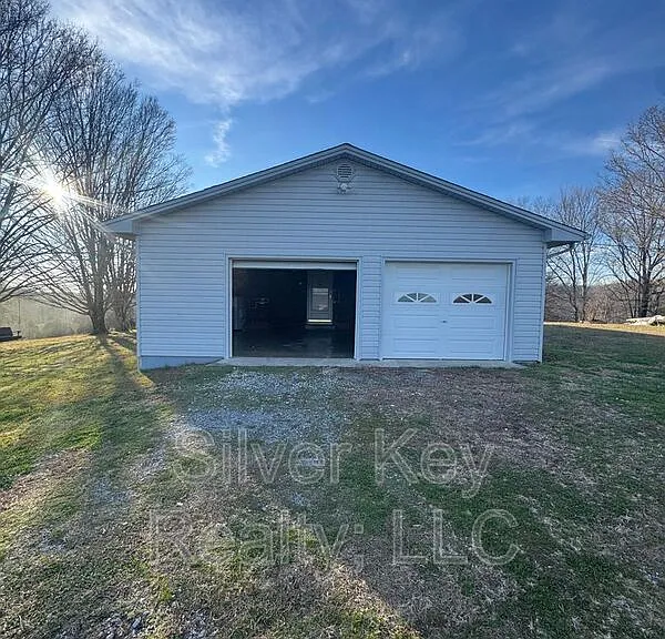 165 County Road 358 — Photo 4