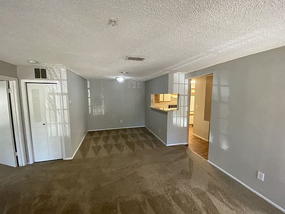 3rd image of 224 Afton Sq Unit 201
