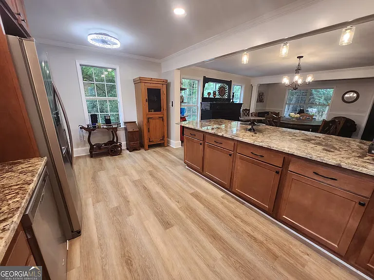 6765 Virlyn B Smith Rd — Photo 15