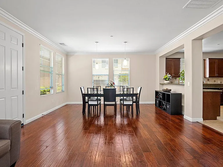 10667 Golden Willow Trl #150 — Photo 8