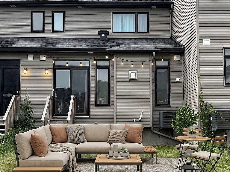 274 Darjeeling Ave — Photo 38