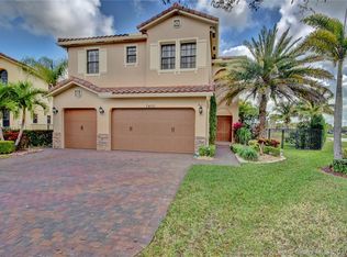 7400 NW 111th Way, Parkland, FL 33076