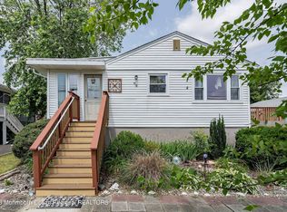 72 Longman St, Toms River, NJ 08753