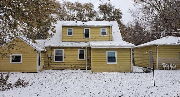 5th image of 15818 Clifton Park Ave