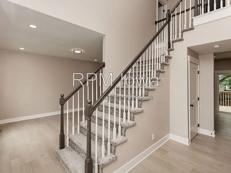 14440 Briarwood Ln — Photo 4